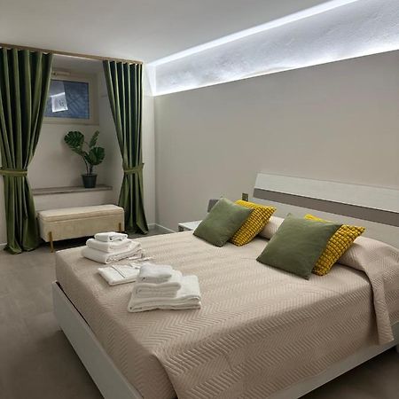 Imbriani 69 Apartment Бари Экстерьер фото
